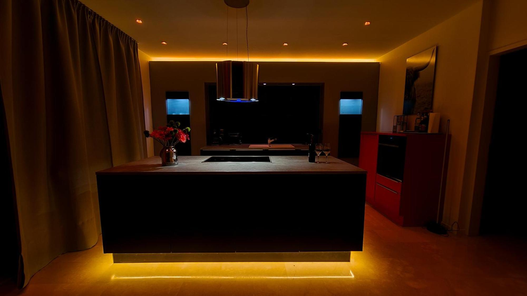 Deluxe Apartment Mit Sauna, Gehobene Ausstattung, Sydney 施瓦岑贝克 外观 照片