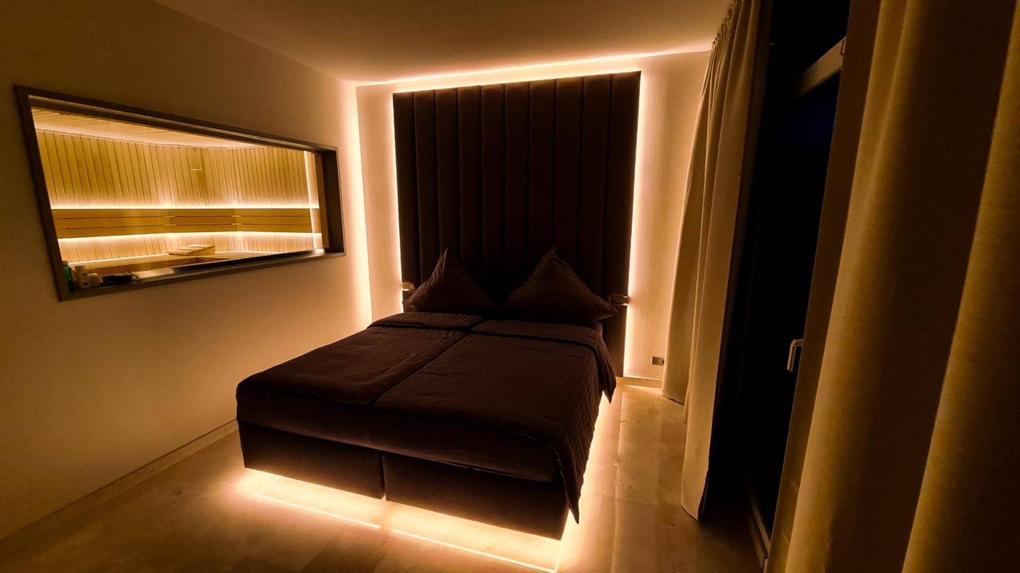 Deluxe Apartment Mit Sauna, Gehobene Ausstattung, Sydney 施瓦岑贝克 外观 照片
