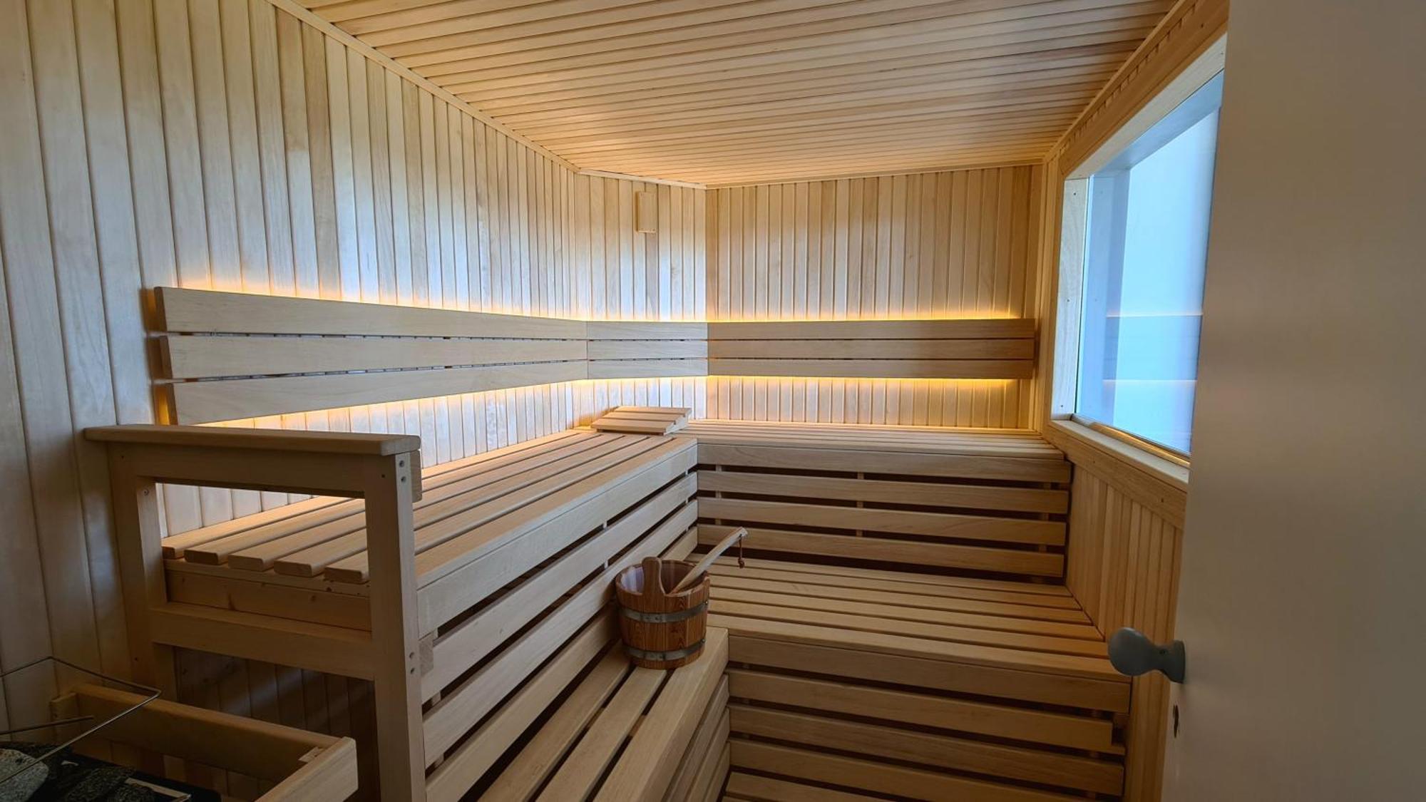 Deluxe Apartment Mit Sauna, Gehobene Ausstattung, Sydney 施瓦岑贝克 外观 照片